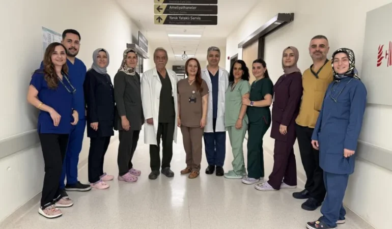 Yanık Tedavisinde Bölgenin Güvencesi: Gaziantep Şehir Hastanesiİleri Teknoloji, Uzman Kadro, Hayata Yeniden Dokunan Tedavi 35 IMG_0008