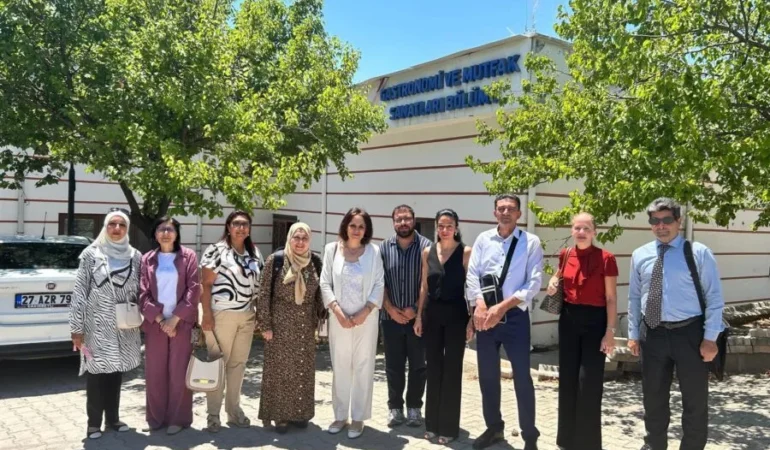KARTACA ÜNİVERSİTESİ HEYETİNDEN GAÜN TURİZM FAKÜLTESİNE ERASMUS ZİYARETİ-1