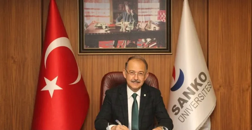 SANKO ÜNİVERSİTESİ’NDEN ÖĞRENCİ VE MEZUN MEMNUNİYETİNDE GÜÇLÜ YÜKSELİŞ 3 PROF_ DR_ GÜNER DAĞLI