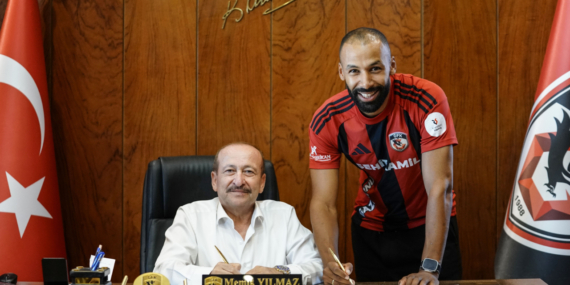 Gaziantep FK,  Nazım Sangare ile yeni sözleşme imzaladı
