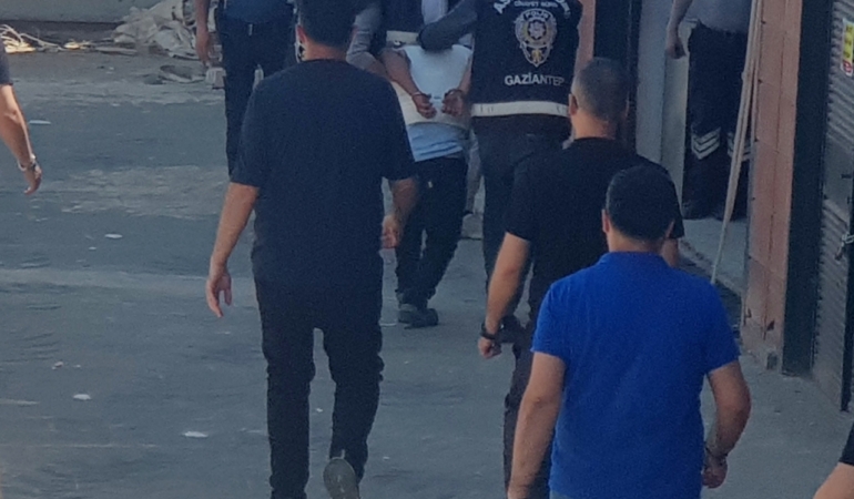 Gaziantep'te 61 yaşındaki kadının öldüğü silahlı saldırıya ilişkin 1 zanlı tutuklandı