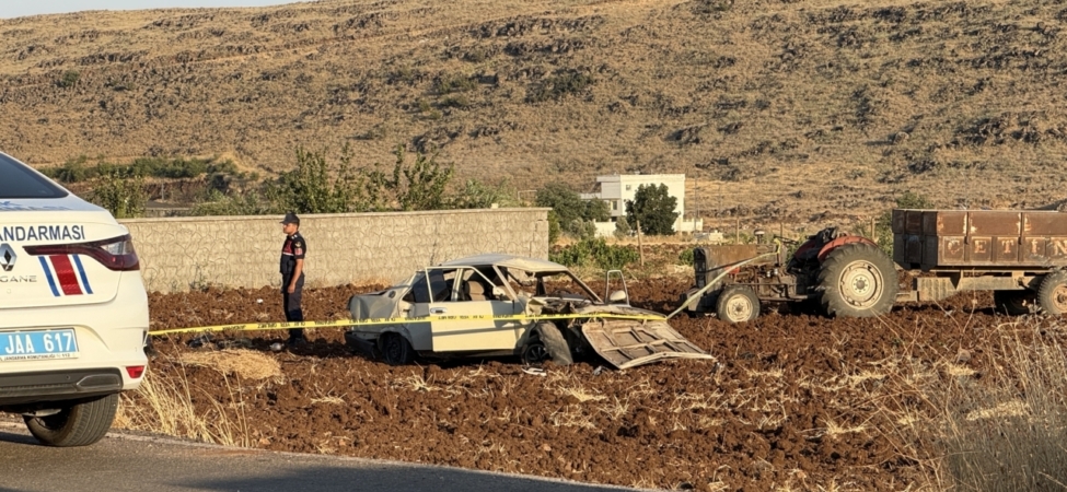 Gaziantep'te otomobilin yol kenarındakilere çarpması sonucu 1 kişi öldü, 5 kişi yaralandı